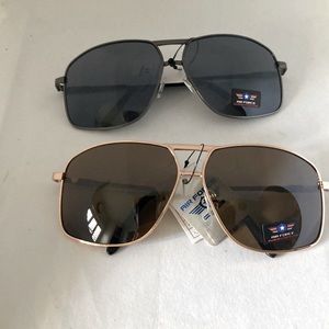 2 pairs men’s large modified aviators